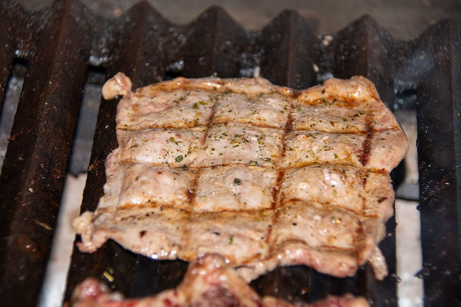 Parrilla del restaurante